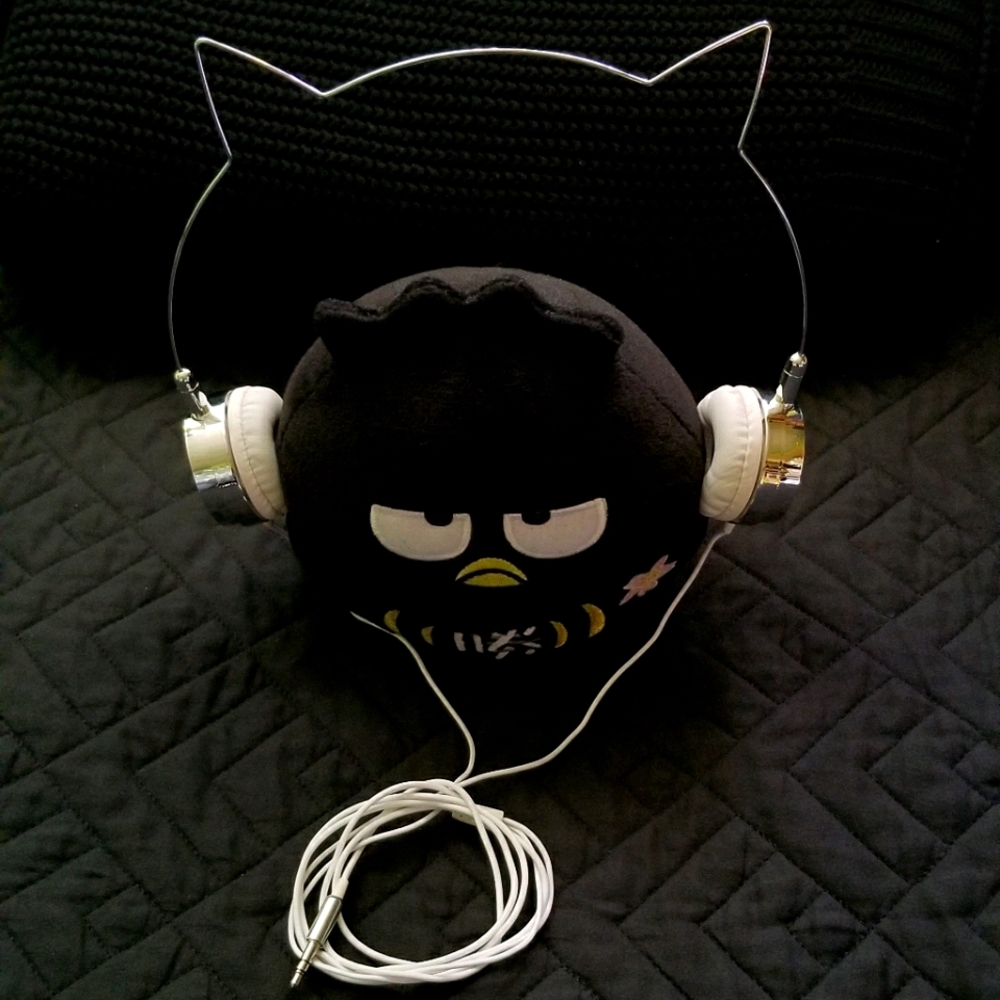 Kitty Ears Wireframe Headphones